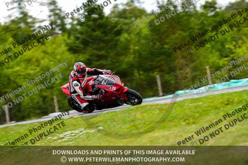 Brno;event digital images;motorbikes;no limits;peter wileman photography;trackday;trackday digital images